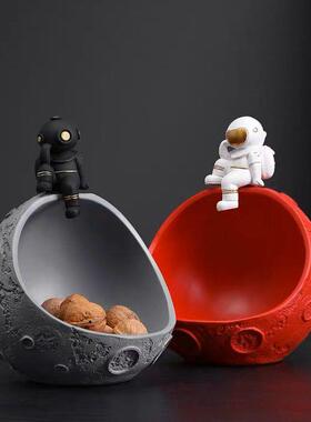 宇航员钥匙收纳北欧创意面XSY摆件奢玄轻果关家居桌装饰品零食盘