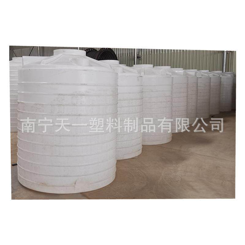 贵港3吨漂白液储罐,5方双氧水储罐,10吨烧碱储罐,30吨液碱储罐