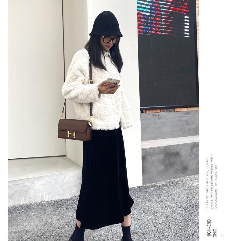 极速黑色金丝绒半身裙中长款女2026春秋新款高腰显瘦垂感伞裙长a