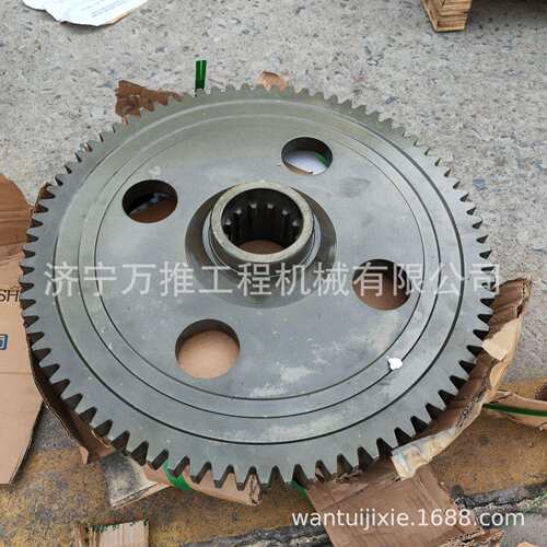 发动机 6D140 冷却喷嘴 6211-21-1800