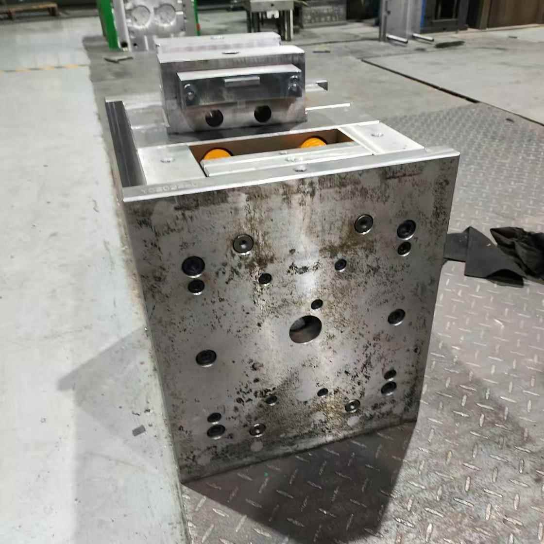 注塑模具厂家制造精密塑料模具注塑橡胶硅胶模具设计外壳模具开发