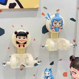 哪咤花洒支架淋浴头固定器底座可调节吸盘免打孔卫生间可爱儿童男