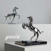 简约轻奢马到成功办公室摆件客厅电视柜样板间书柜动物软装 饰品