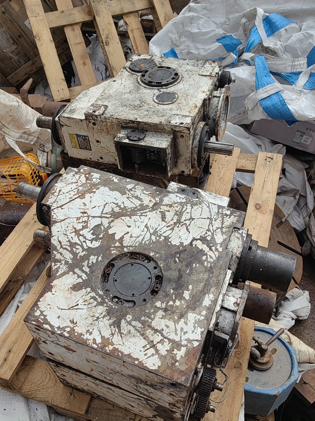 台湾德士DEX凸轮箱，换刀库凸轮箱，净重350斤左右，一台，