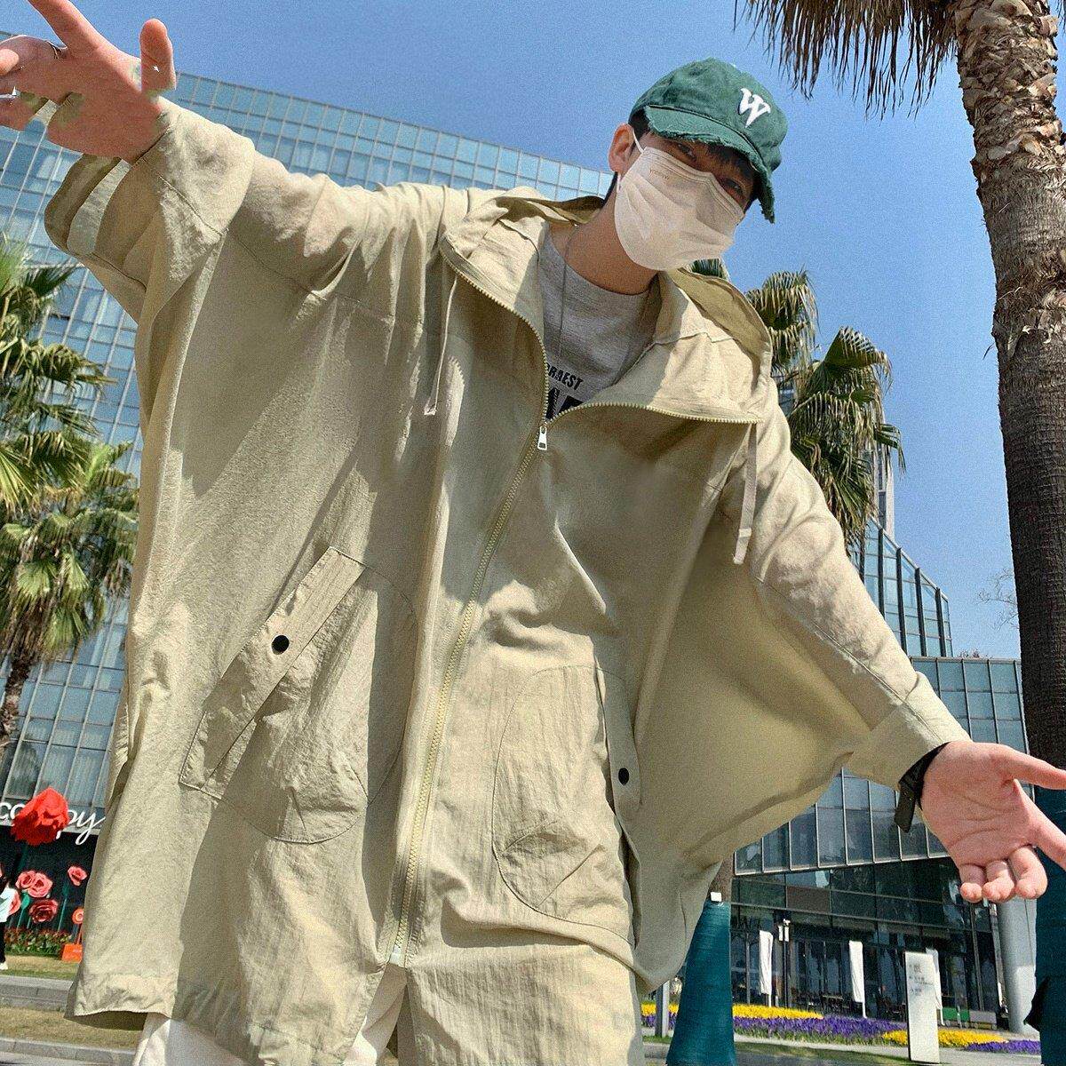 コーデュロイの潮牌oversize蝙蝠袖防晒衣男大尺码夹克宽松连帽外