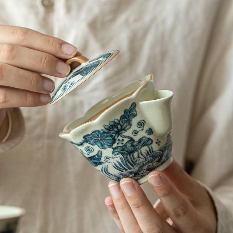 仿古汝窑茶壶鱼藻纹高档手抓壶功夫茶具家用开片可养陶瓷泡茶壶