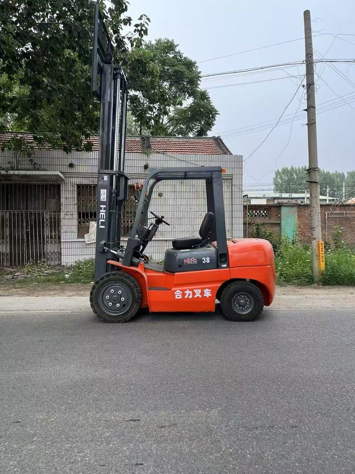 1月12日天津合力3.8吨叉车升高3米网络拍卖公告