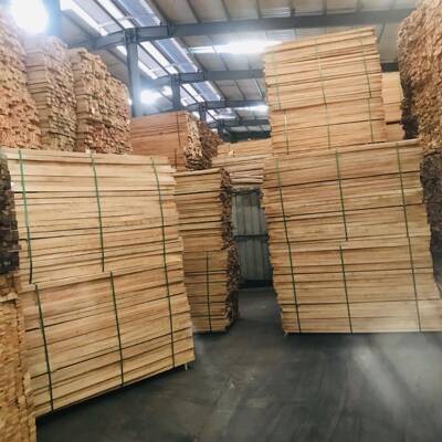 工厂泰国橡胶木木方规格毛料木条拼板料防腐木家具木工板