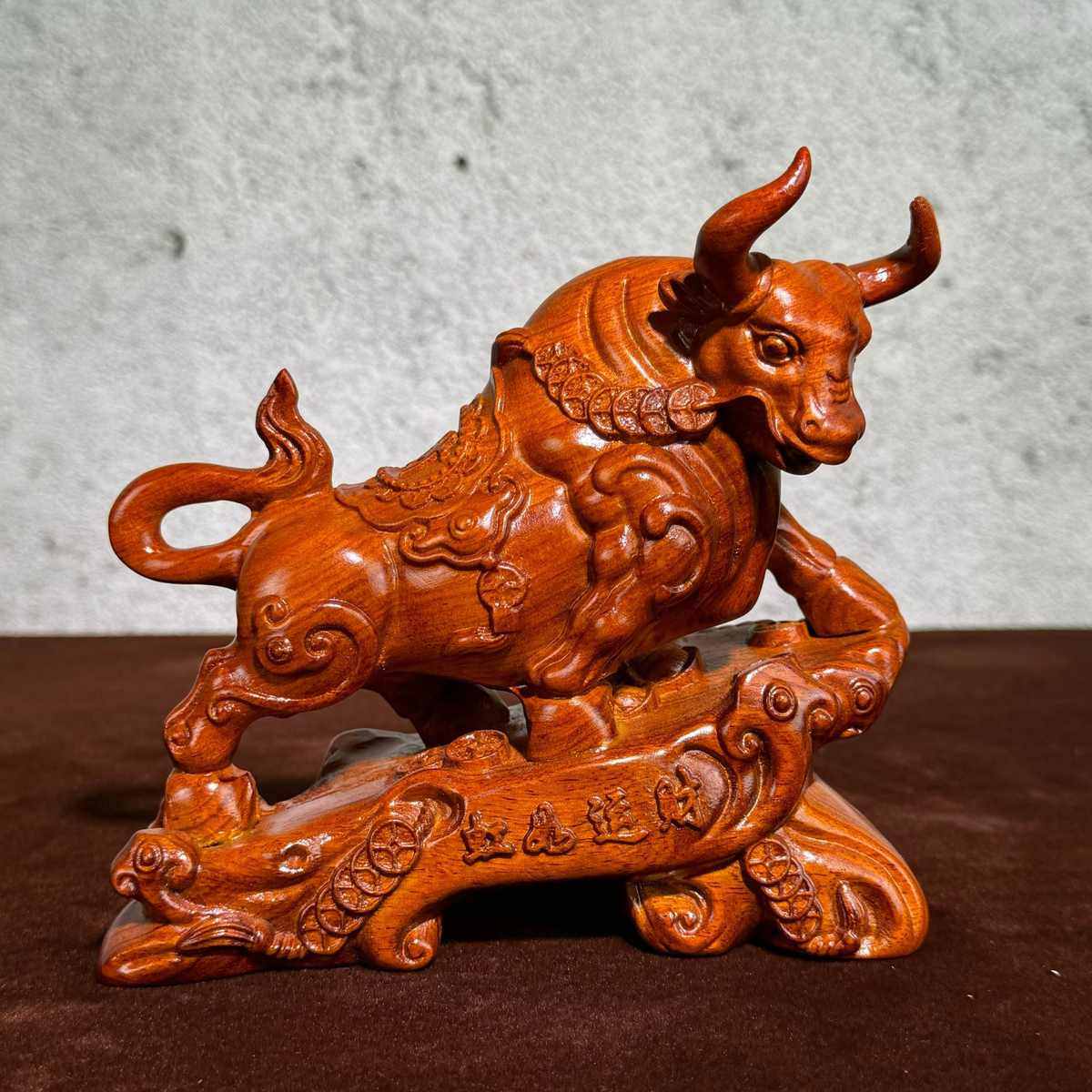 黑檀木雕招财生肖牛摆件运势如虹牛气冲天客厅公司桌办公室桌开业,家居饰品,木雕,淘宝优惠券,粉丝福利购,淘宝优惠卷