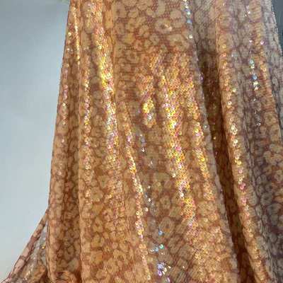 夏季珠片绣服装绣花布 2024定制新款蕾丝高定绣花布sequin fabric