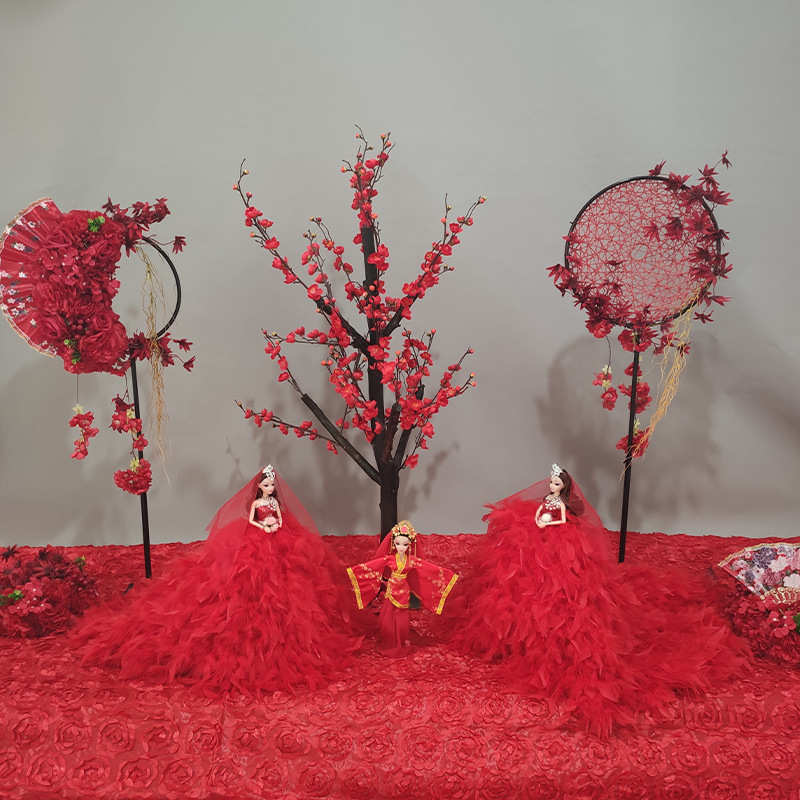 金店珠宝店国庆节橱窗装饰摆件节庆浪漫氛围活动红色场景布置道具