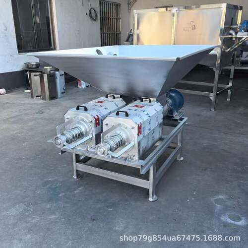 养殖场猪粪牛粪脱水机粪便干湿分离机型号牛粪猪粪鸡粪分离机设备