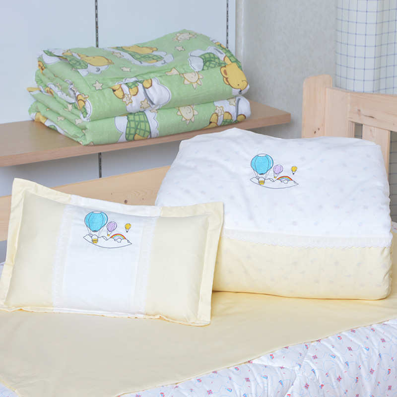 幼儿园床上用品被子批发午休儿童绣花件套三件棉质布黄色拼淡雅六