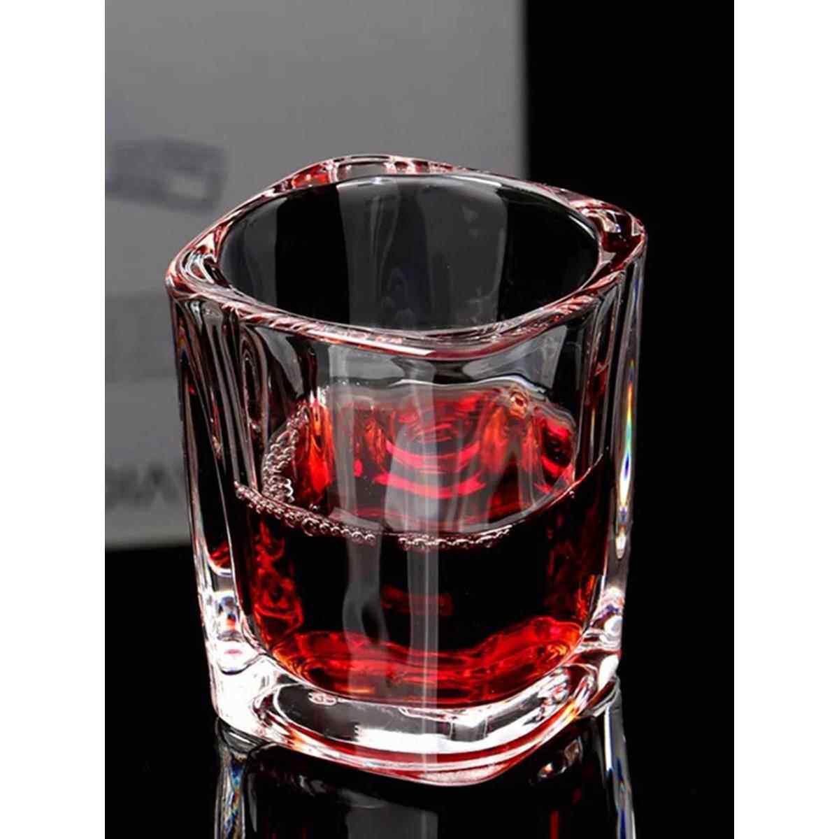 一两白酒杯家用二两套装三两玻璃厚底烈酒一口小号四方酒吧啤酒杯