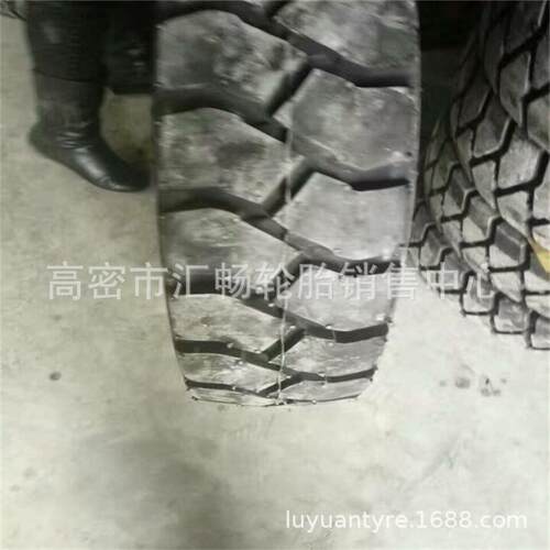 7.00-15 工业实心叉车轮胎 700-15 工程机械轮胎