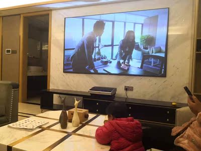 坚果U1投影仪真实使用揭秘,优缺点爆料内幕