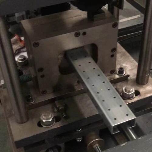 金属成型设备厂数控自动化加工生产配件五金机加制品件C型冷弯机