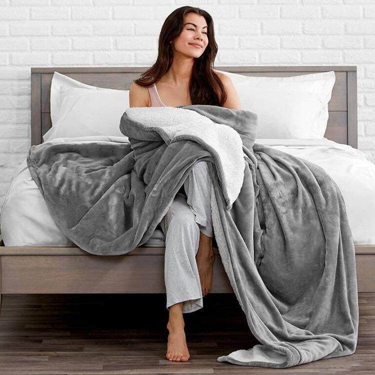 2025年复合法兰绒+羊羔毛藏青色深灰色毯子裸色羊绒毯盖毯方形毯