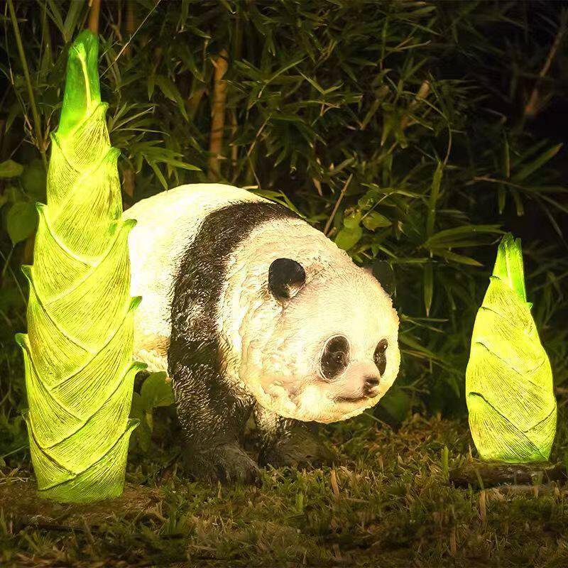 玻璃钢发光熊猫灯户外卡通仿真动物灯树脂亮化竹子草坪笋庭院景观
