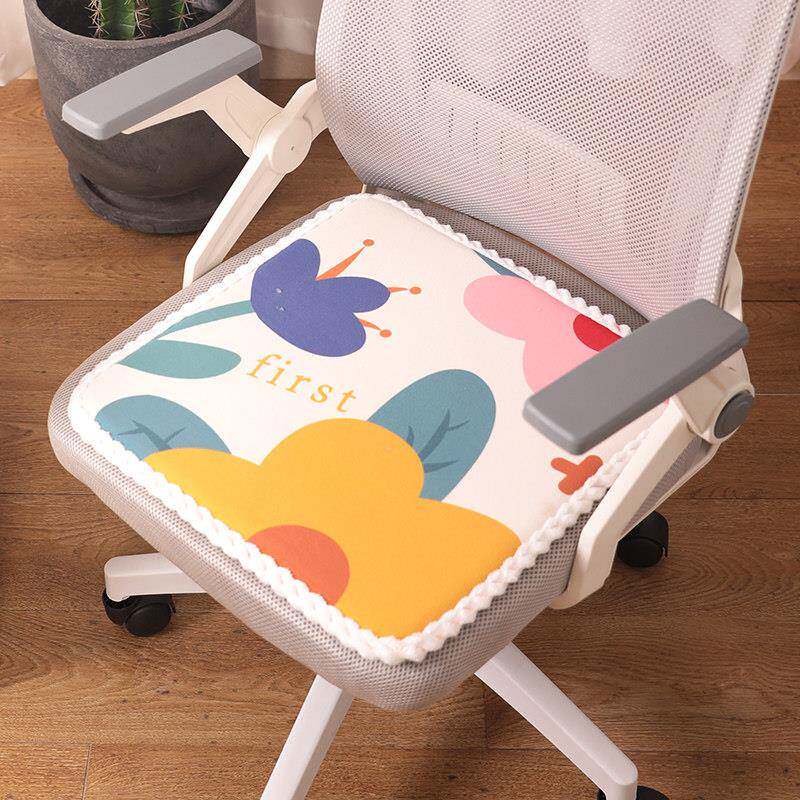 冬季坐垫电脑椅办公室久坐冬天毛绒屁股座椅垫卡通四季通用家用