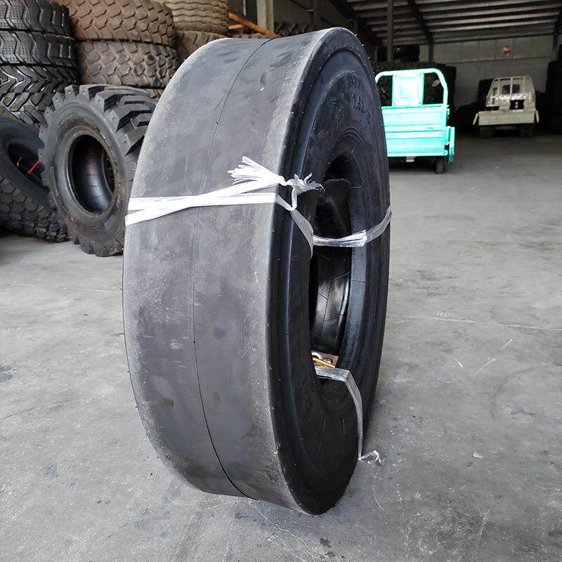 750-16压路机轮胎 7.50-16胶轮压路机C-1光面花纹尼龙工程轮胎