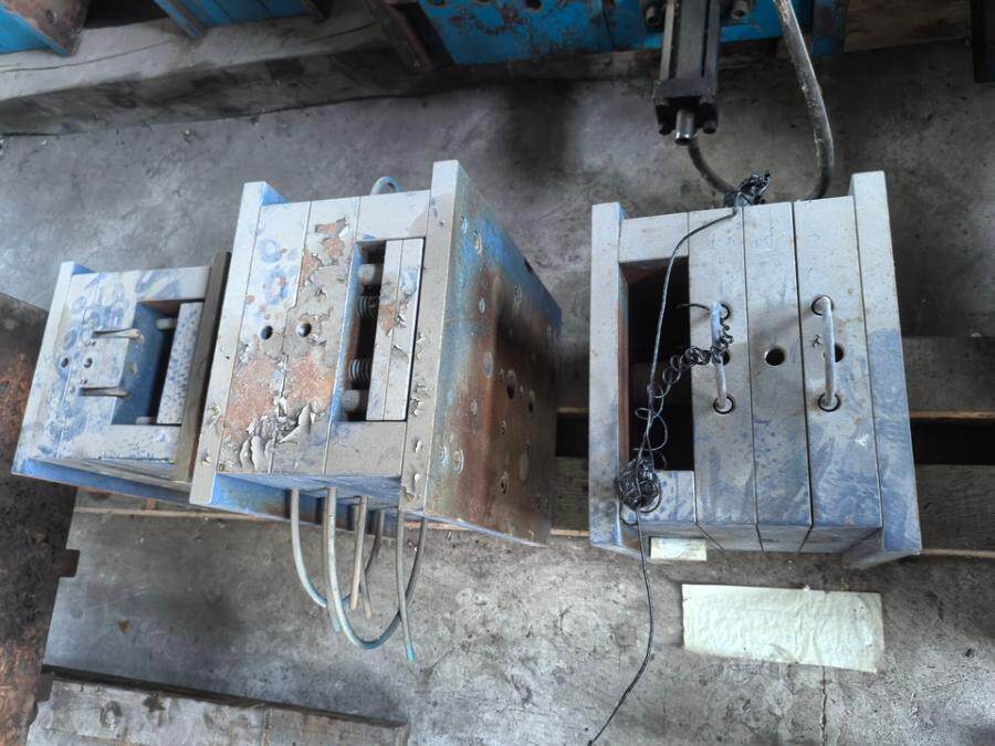 4月6日安庆某公司名下一批用于制作汽车配件的模具网络拍卖公告