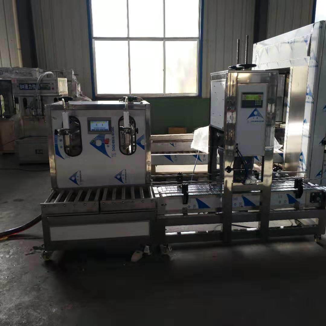 直销半自动称重式液体定量灌装压盖机叶面肥化工肥料液体灌装机