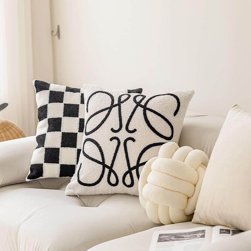 侘寂风抱枕套客厅沙发抱枕靠垫黑白样板间床头靠背靠枕不含芯