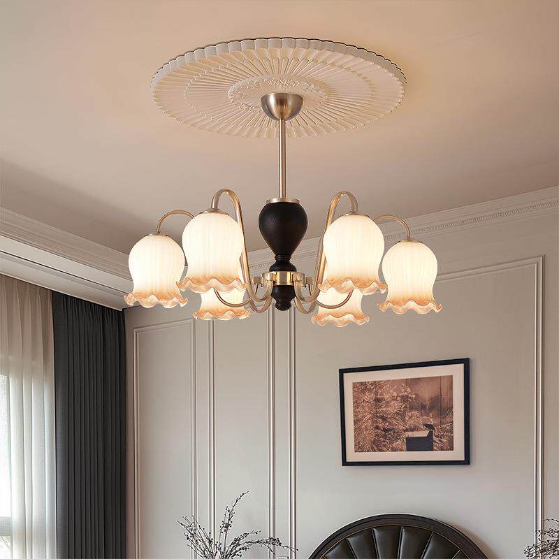 美式田园客厅吊灯中古风复古大厅主灯法式创意铃兰花餐厅卧室灯具