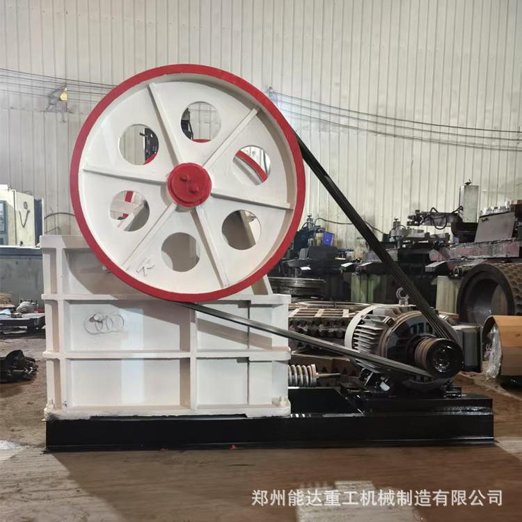 鄂式破碎机混凝土水泥块石头石子粉碎机2540颚式破石机小型碎石机