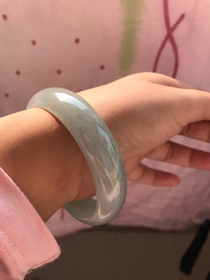 调查心得使用评测印象翡翠手镯怎么样，豪8印象S8翡翠手镯真假鉴别？