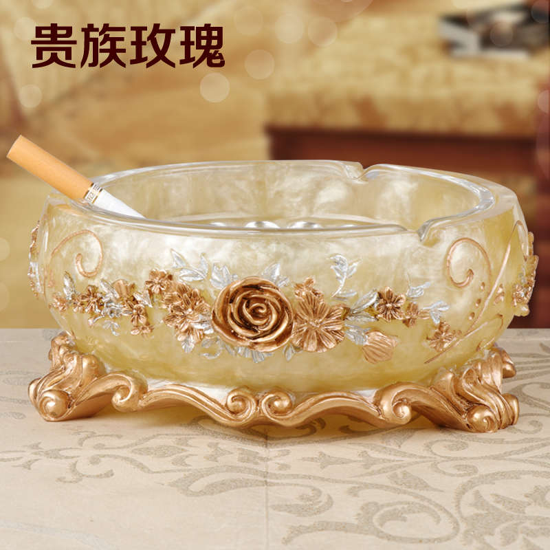 欧式客厅大号烟灰缸创意茶几摆件烟灰缸时尚个性礼品欧式烟缸带盖