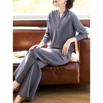 妈妈春装2025新款休闲运动套装中老年女春秋气质针织衫上衣两件套