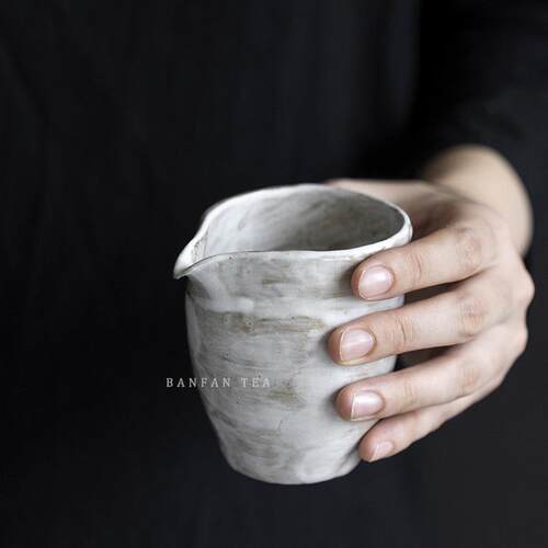 德玉堂纯手工粉引岩矿白色分茶器家用茶海复古匀杯公杯公道杯