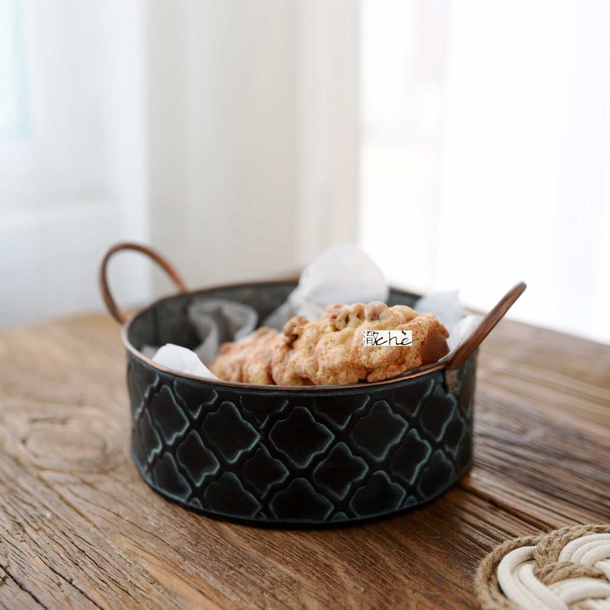 澈 铁艺面包篮厨房园艺收纳篮做旧甜品篮糕点盒拍摄道具家居摆设