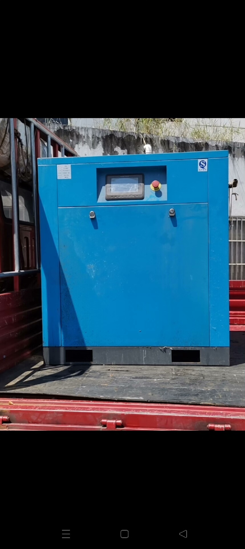 22千瓦永磁变频空压机一台，成色准新！只用了3个月