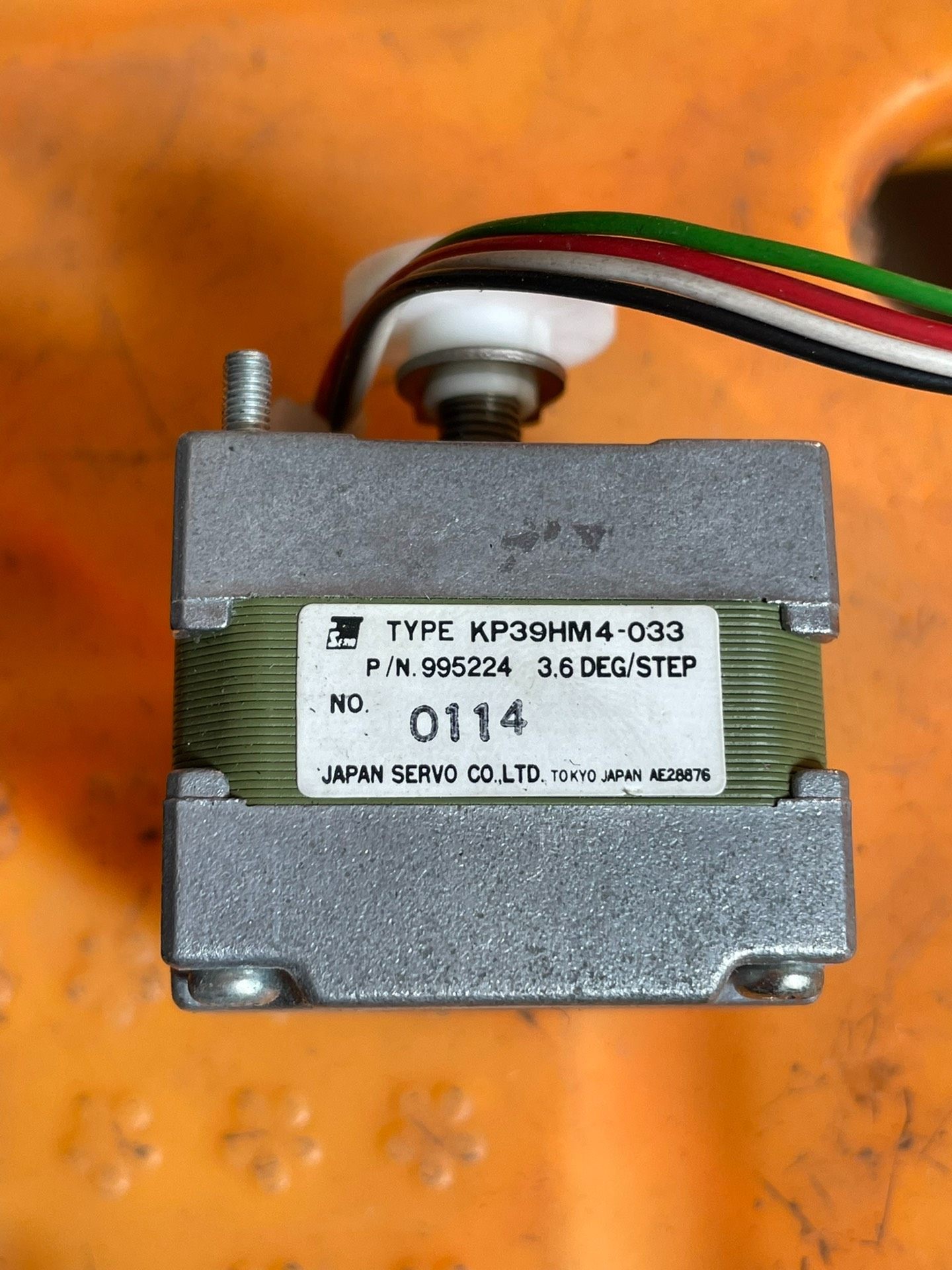 SERVO电机 KP39HM4-033 实物拍摄，拆机包好。