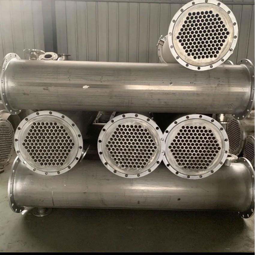 304不锈钢列管式换热器工业列管式换热设备不锈钢冷凝器