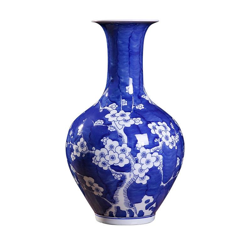 景德镇手绘汾水蓝底梅花赏瓶陶瓷新中式客厅家居博古架摆件青花