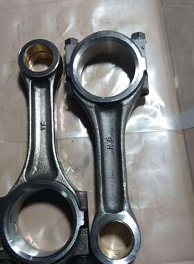 DMAX连杆 FOR ISUZU Rod asm conm 8-94392376-0 8943923760 4HK1