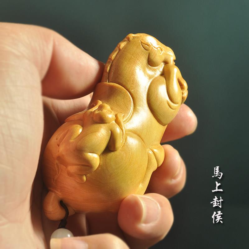 小叶黄杨木雕刻马上封侯盘玩手把件实木文玩工艺礼品挂件生肖手玩
