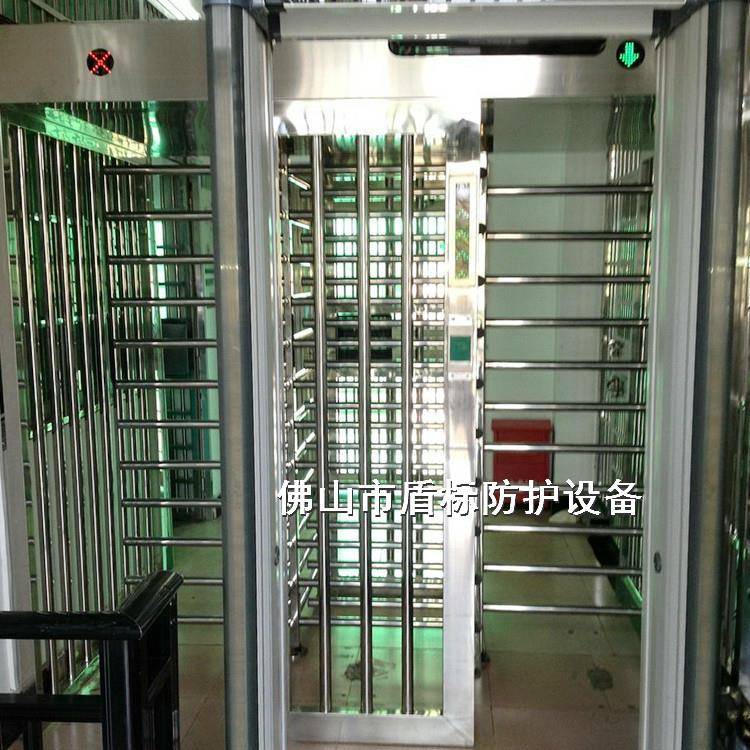 监狱防尾随通道不锈钢电动旋转门护栏排状智能人脸识别机行人道闸