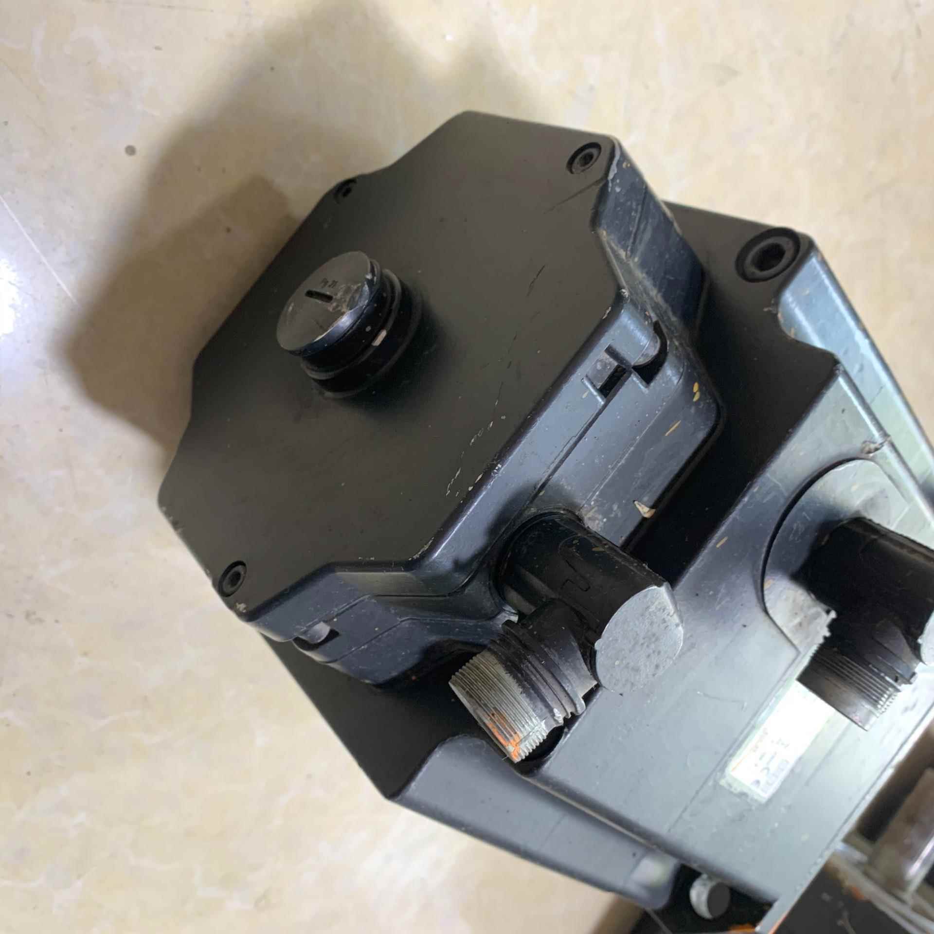 1FK6100-8AF71-1ZZ9-ZS09拆机库存机器人议价