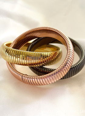 跨境钛钢夸张创意个性条纹手镯