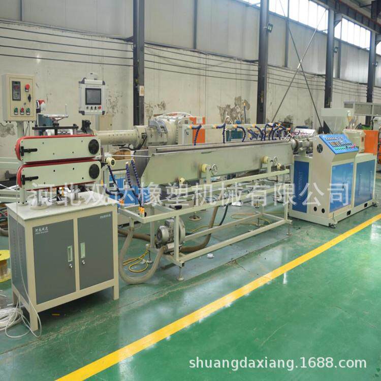 塑料机械设备厂家防冻塑料软管 PVC纤维增强软管生产线加工稳定