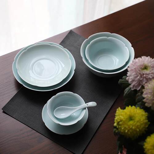 山水一间景德镇陶瓷餐具套组家用碗盘中式风葵口纯色饭碗