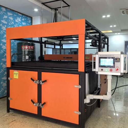 真空吸塑机YG-1015VF型吹泡款箱包浴缸行李箱凹凸模具成型设备