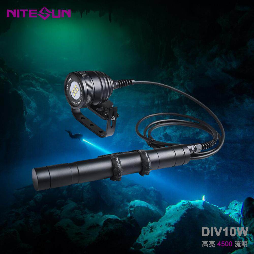 跨境款DIV10W 潜水摄影补光手电筒30W大功率 防水150米IPX8潜主灯