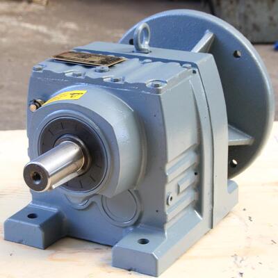 维修SEW减速电机 R97-313-2.2KW卧式斜齿轮四大系列减速机