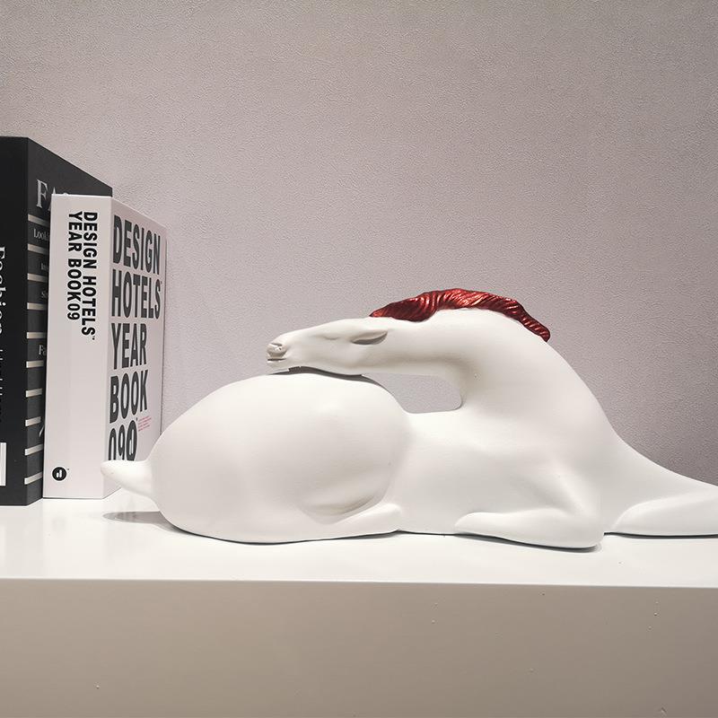 简约代现意境白色卧马电视柜楼玄关DUT摆件样板房售处软装饰摆品